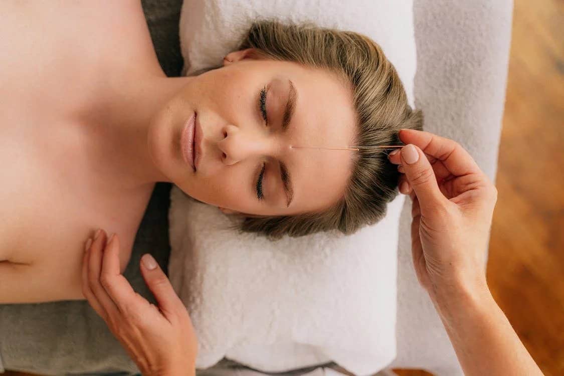 SUNSHINE COSMETIC CLINIC & MEDI SPA