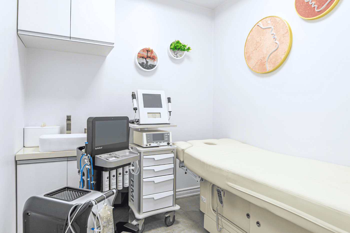 A professional cosmetic clinic in the Kitchener Waterloo area