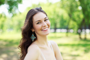 Botox vs Fillers: Understanding Wrinkle Reduction vs Volume Restoration for Facial Rejuvenation